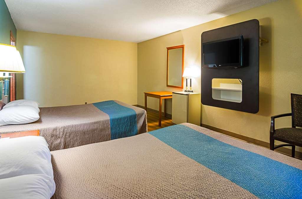 6 Downtown - Convention Center Portland