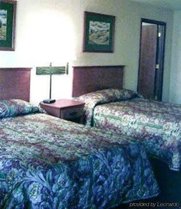 6 Downtown - Convention Center 2* Portland